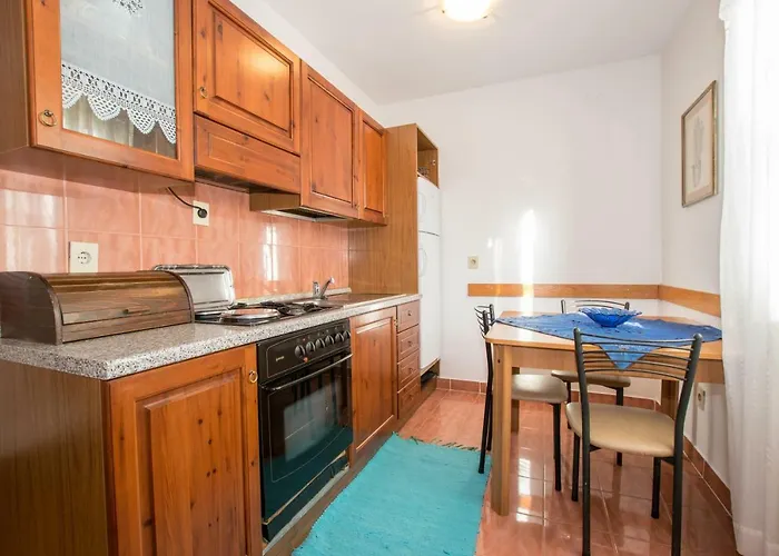 Apartments Mirjana